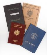 « Laissez-passer les p'tits papiers »: petite histoire du passeport