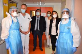 Hôpital Lozère : Visite de soutien de la préfète Valérie Hatsch aux soignants 